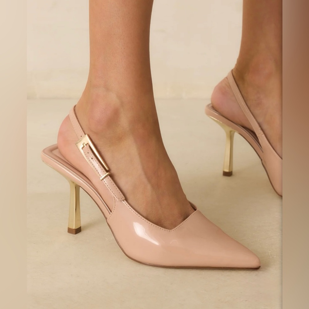 Nude Patent Leather Slingback Heels | 3.25” Gold Heel | 6.5 | NIB